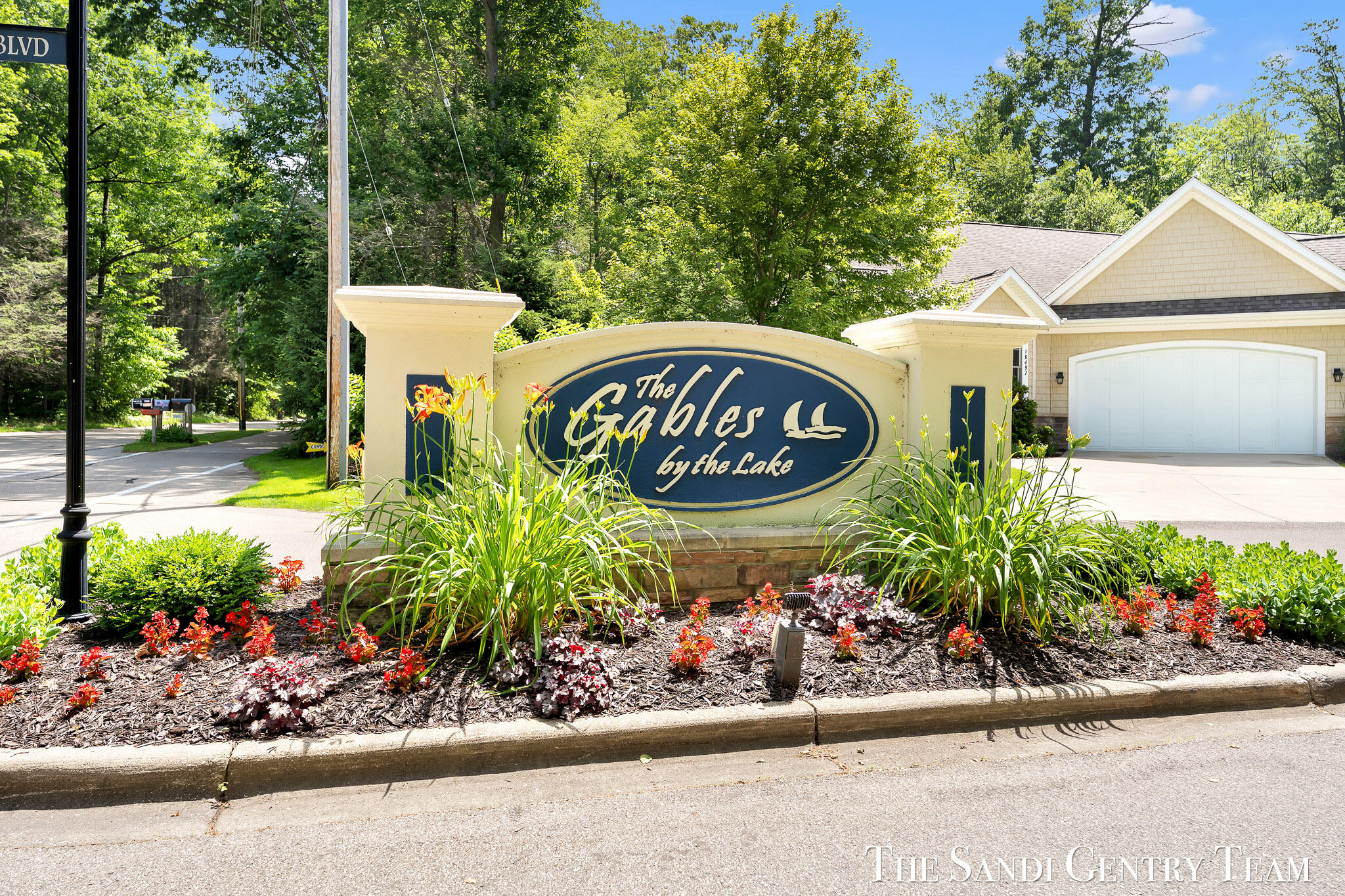 16300 Riverdale Court 38