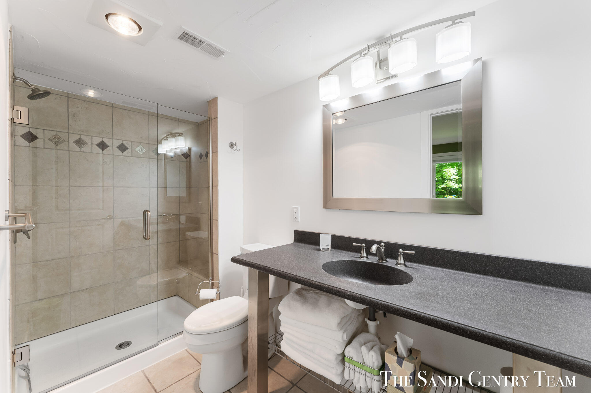 16300 Riverdale Court 38