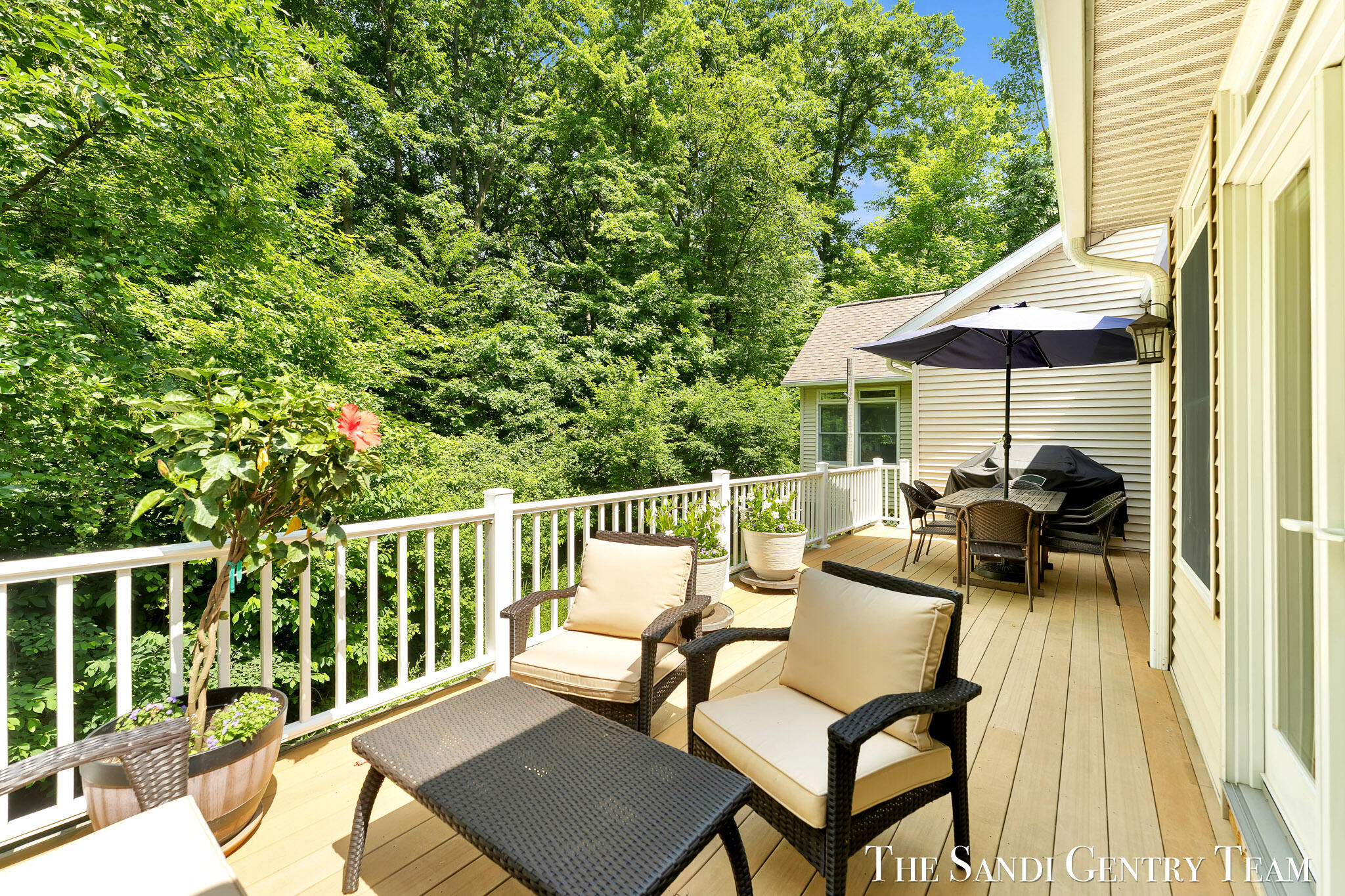 16300 Riverdale Court 38