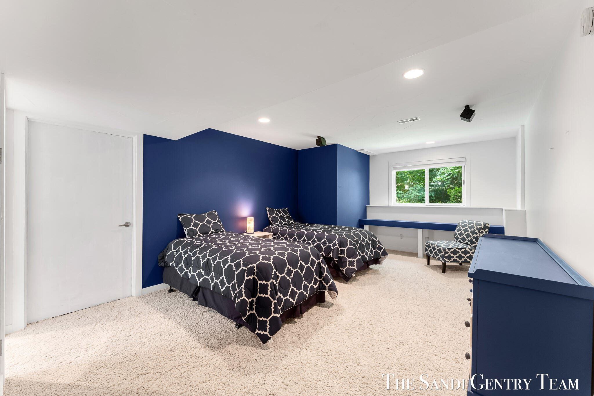 16300 Riverdale Court 38