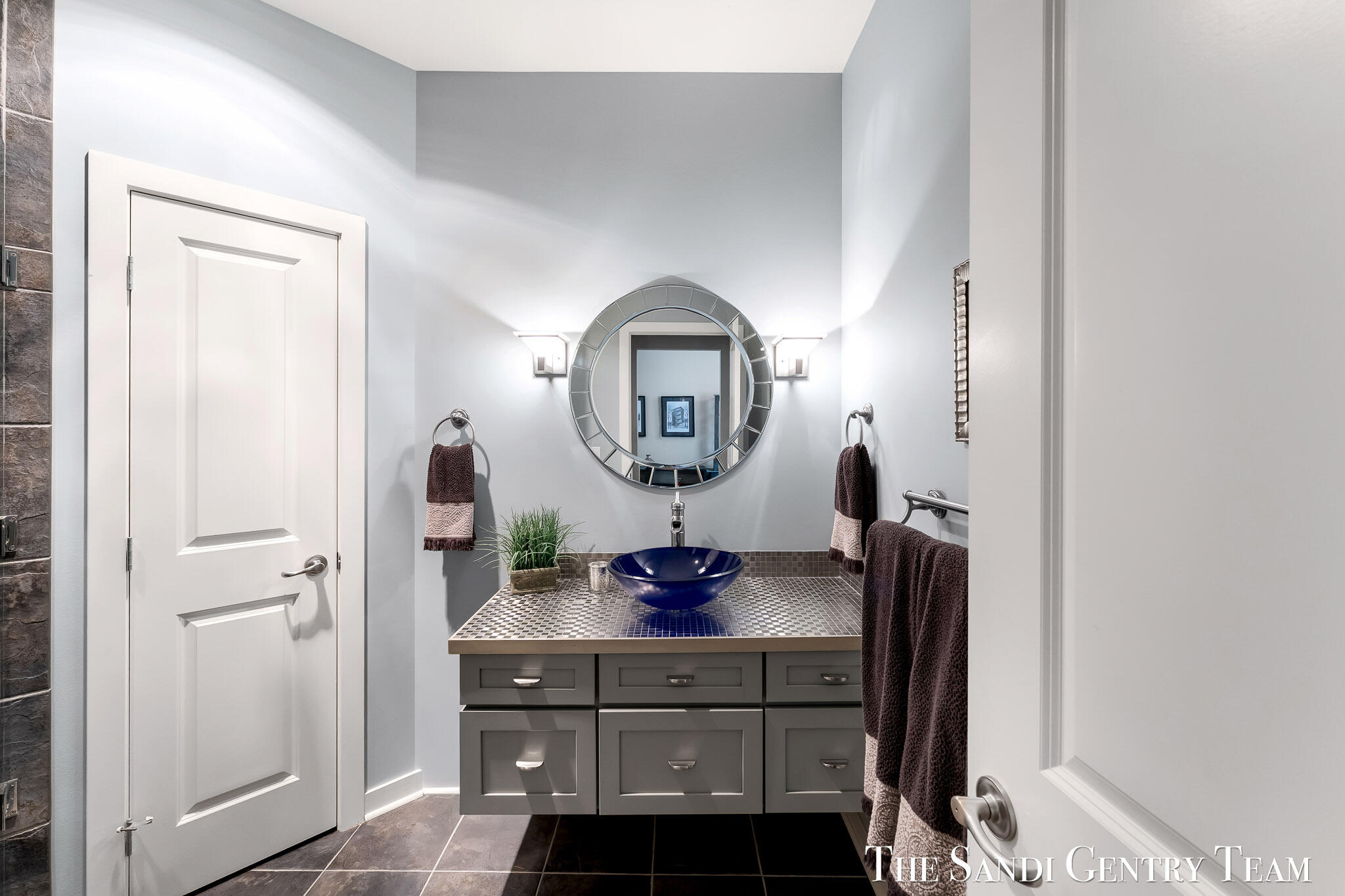 16300 Riverdale Court 38