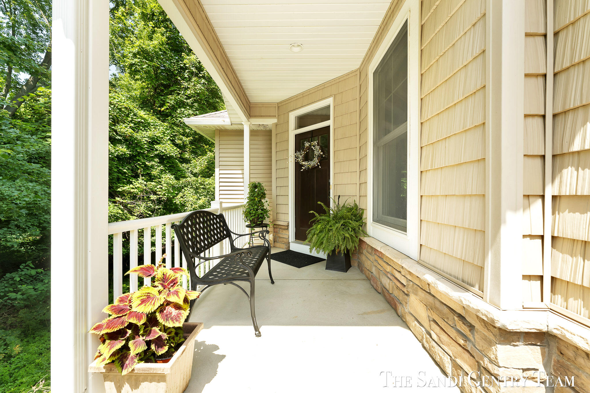 16300 Riverdale Court 38