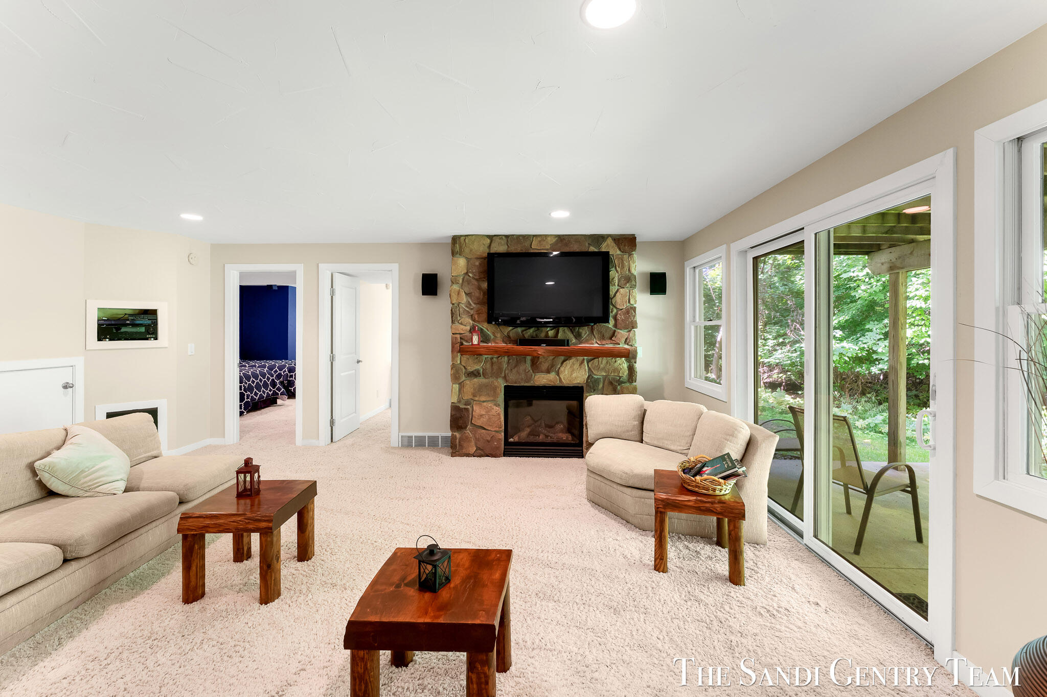 16300 Riverdale Court 38