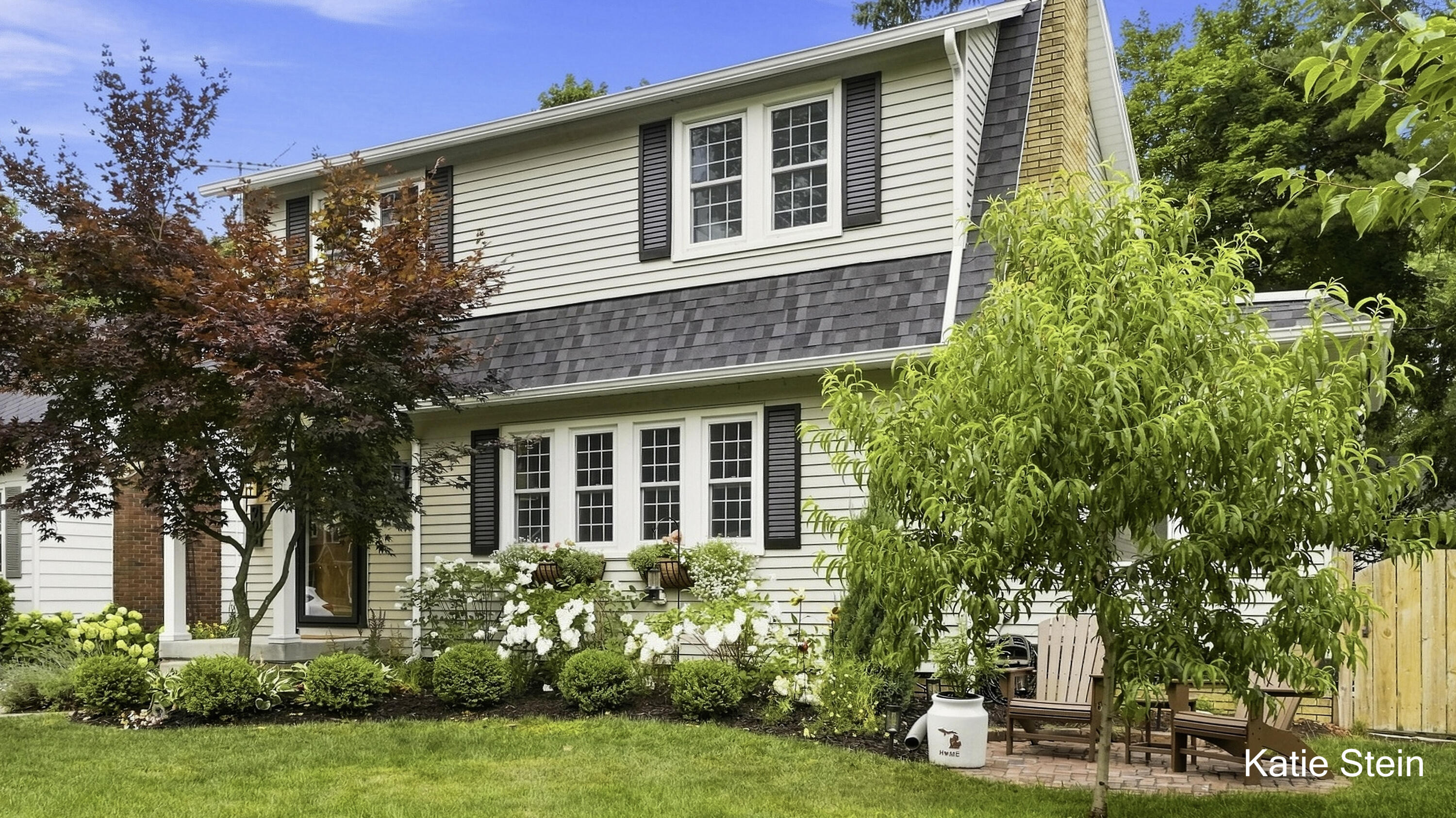 903 Orchard Avenue SE