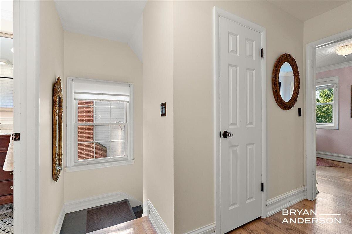 2221 El Dorado Drive SE