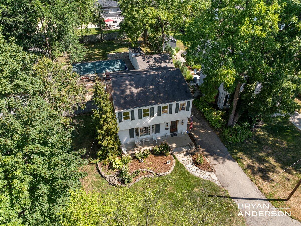 2221 El Dorado Drive SE