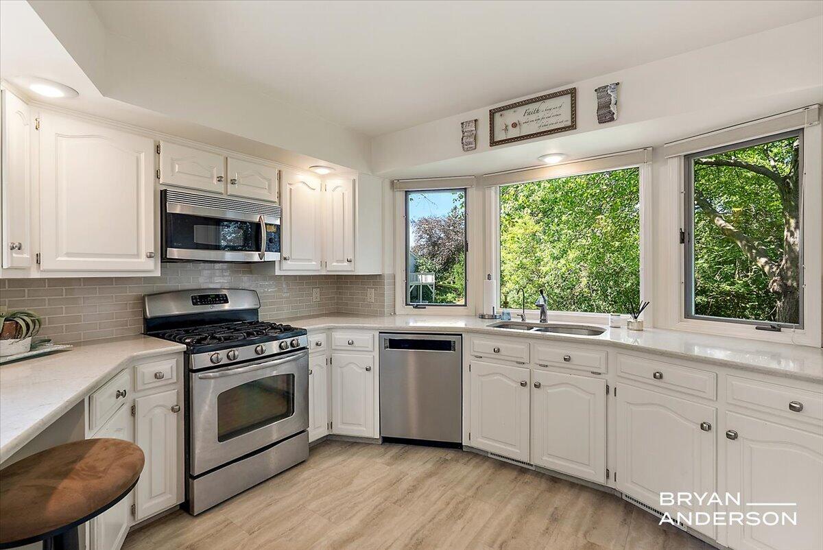 2285 Mourning Dove Court SE