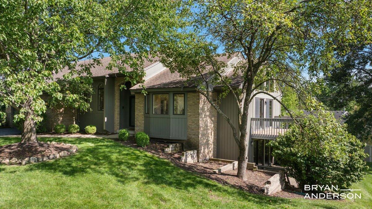 2285 Mourning Dove Court SE