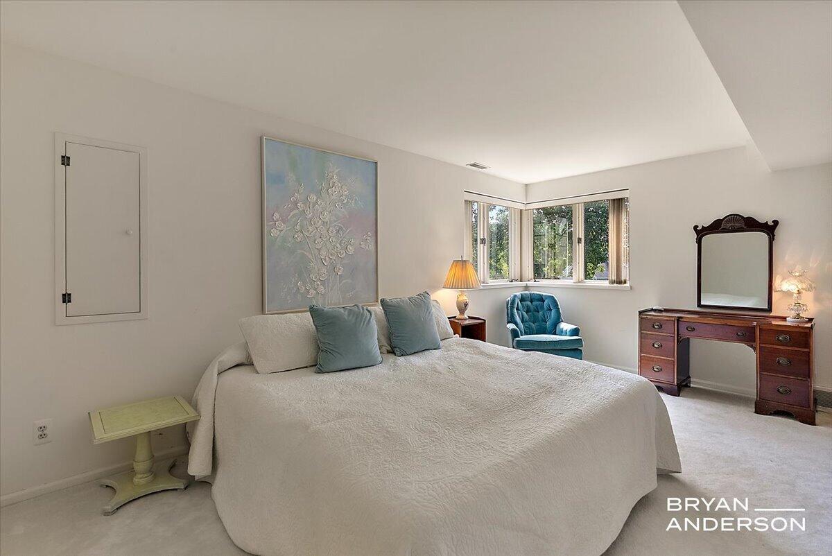 2285 Mourning Dove Court SE