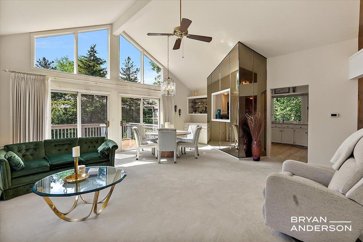 2285 Mourning Dove Court SE