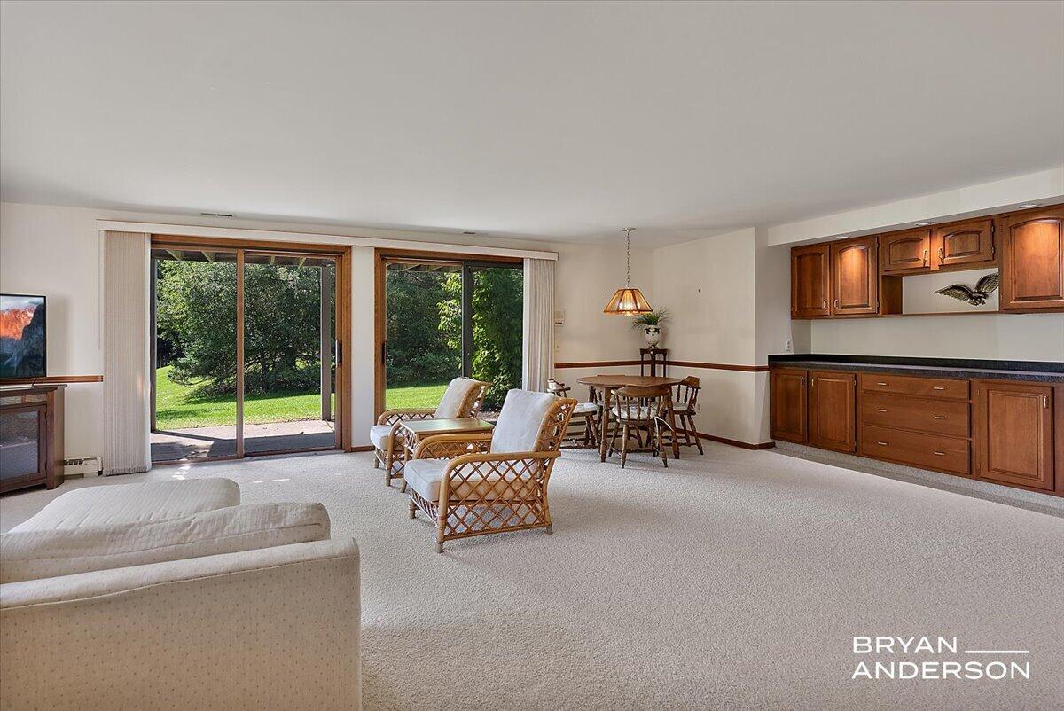 2285 Mourning Dove Court SE