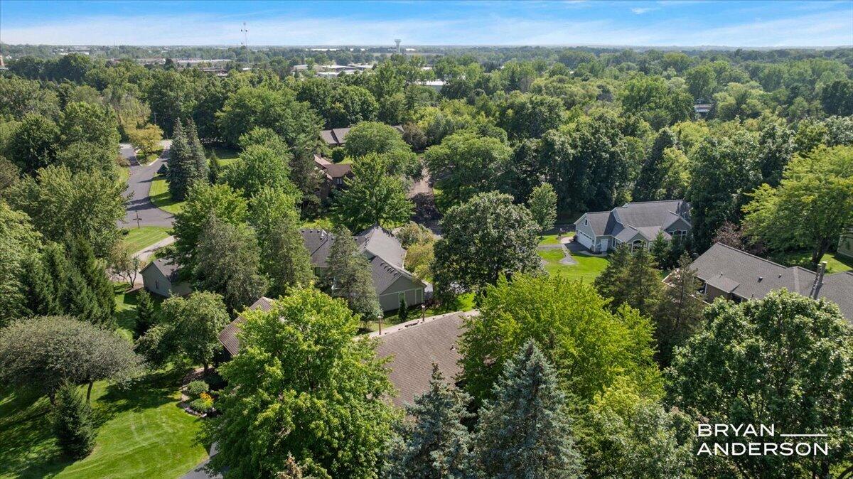 2285 Mourning Dove Court SE
