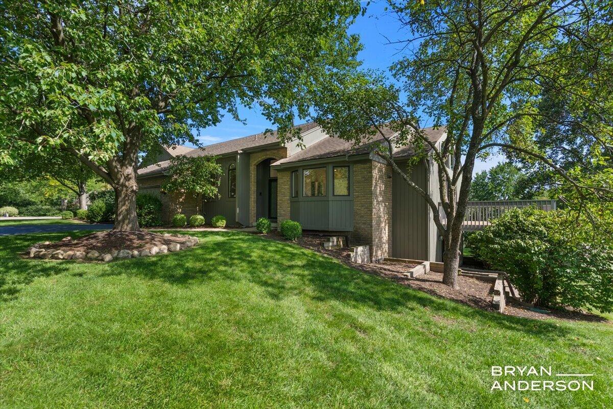 2285 Mourning Dove Court SE