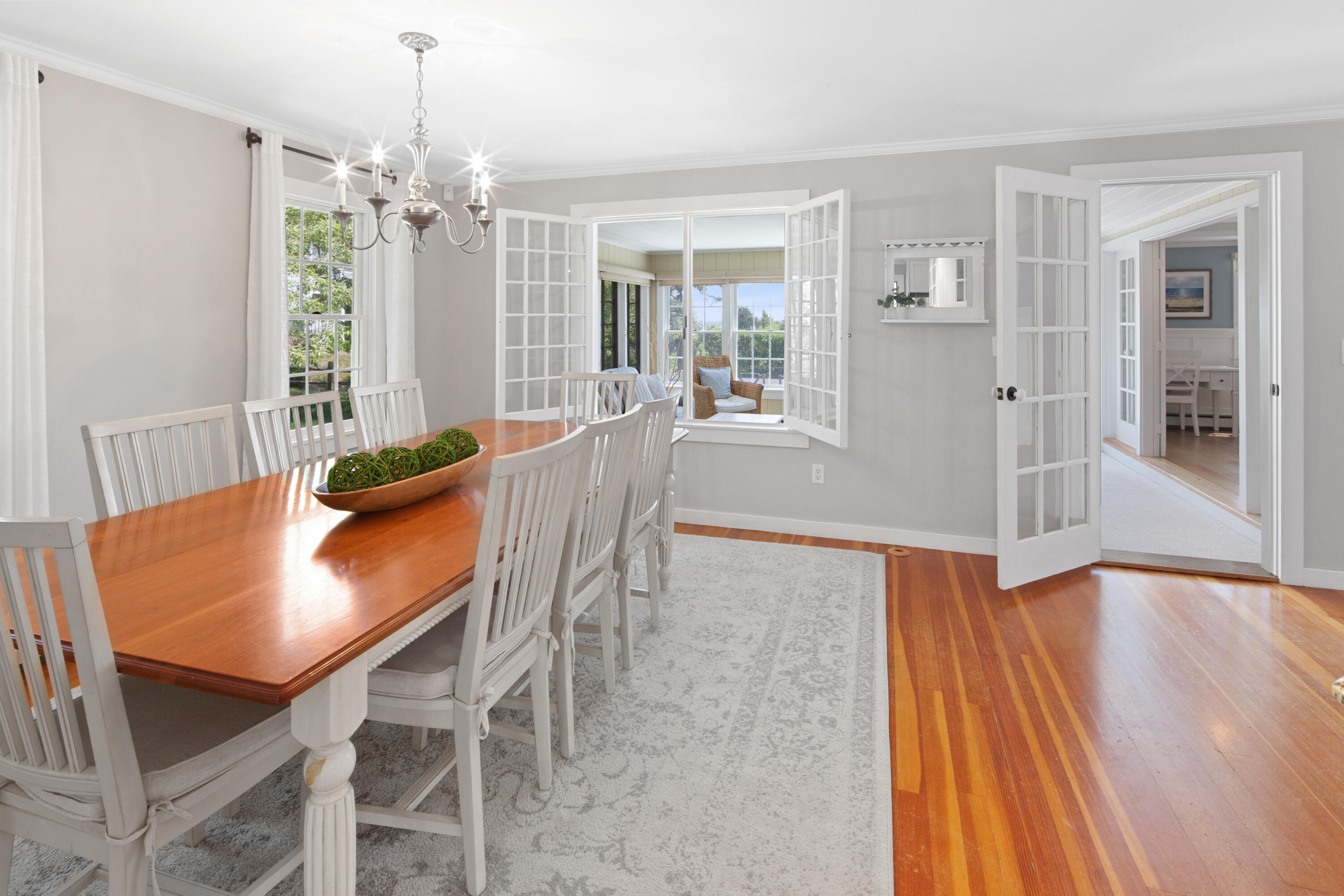 36 Magnolia Avenue