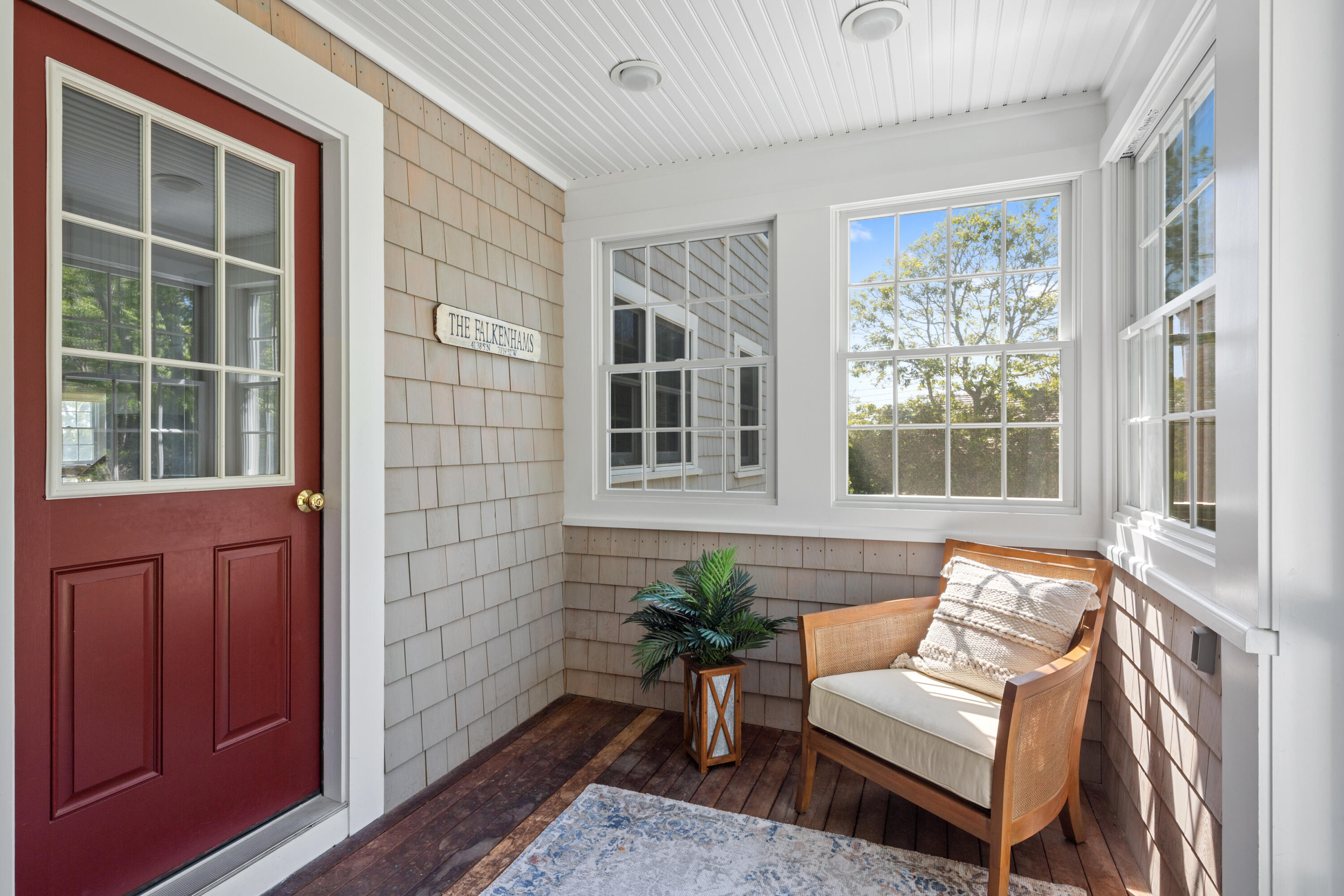 36 Magnolia Avenue