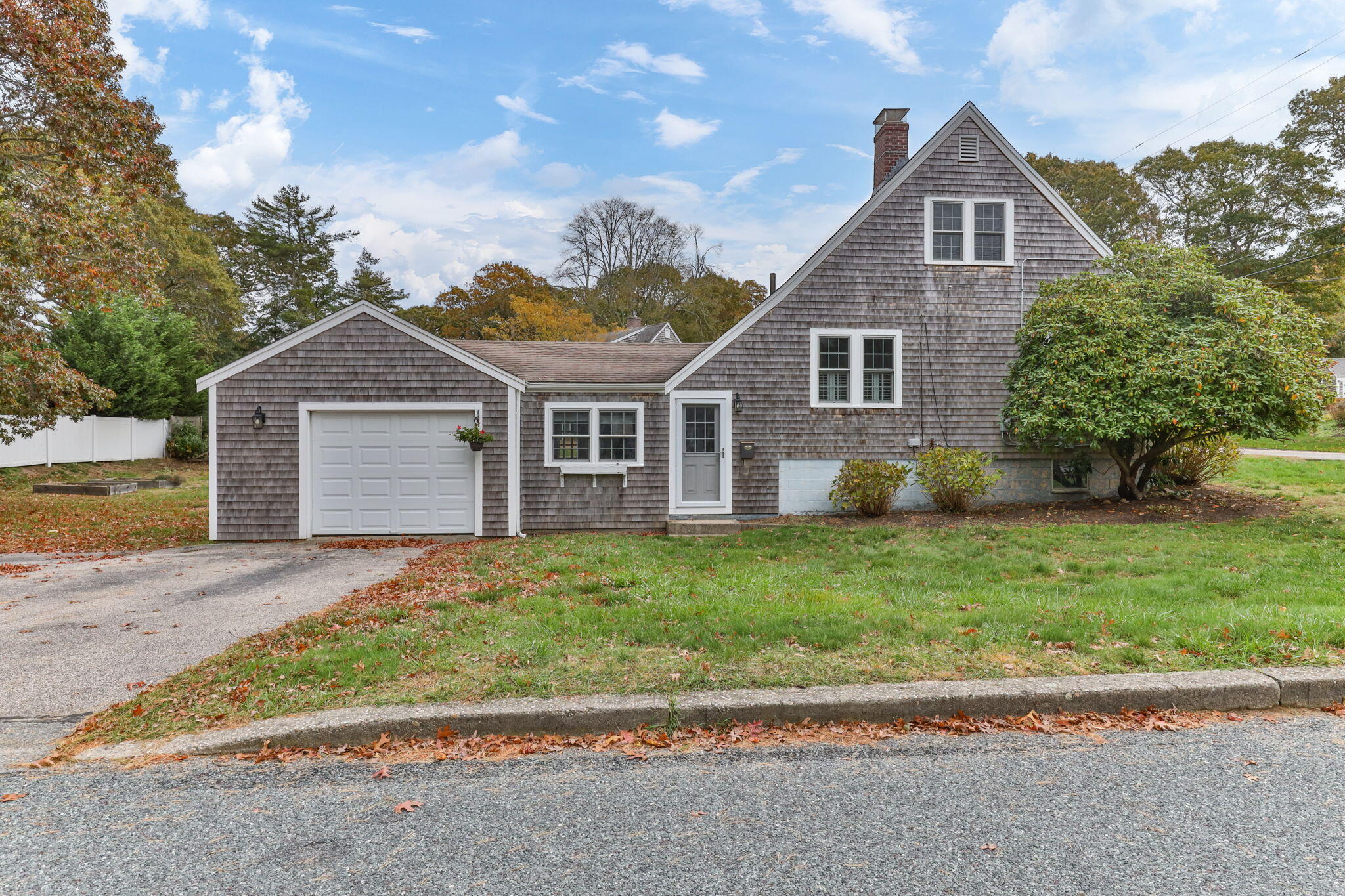 123 Tower Hill Road