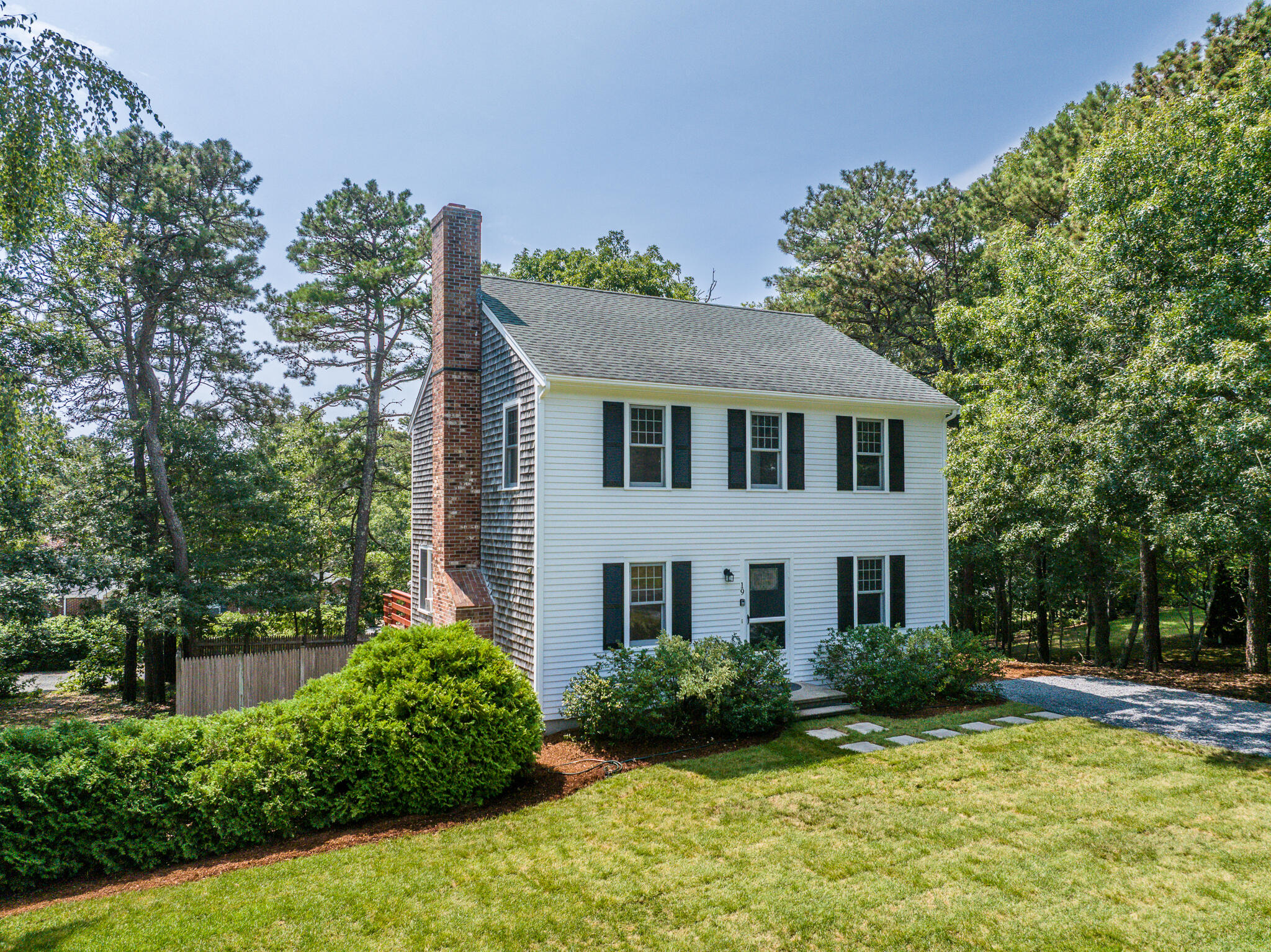19 Waltham Circle