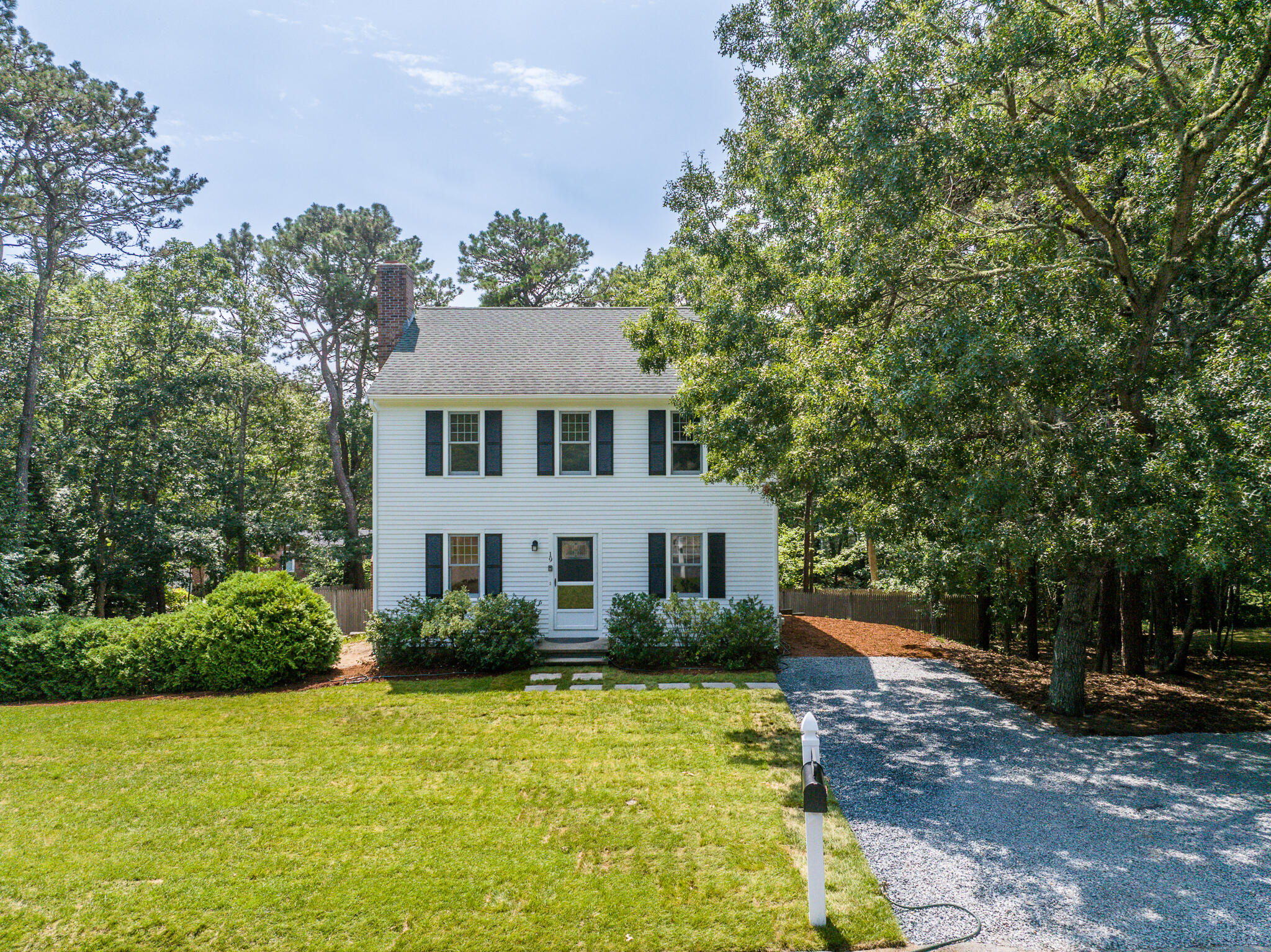 19 Waltham Circle
