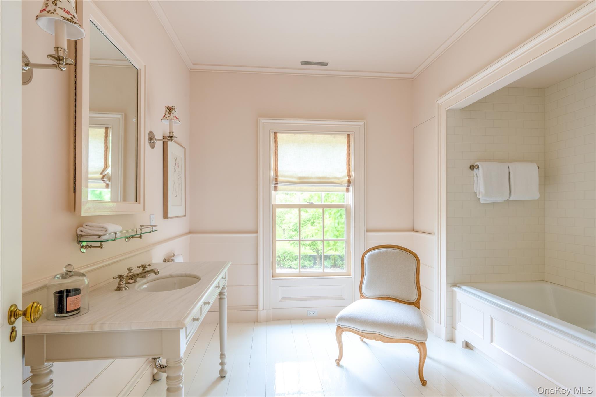 1190 Chestnut Ridge Road