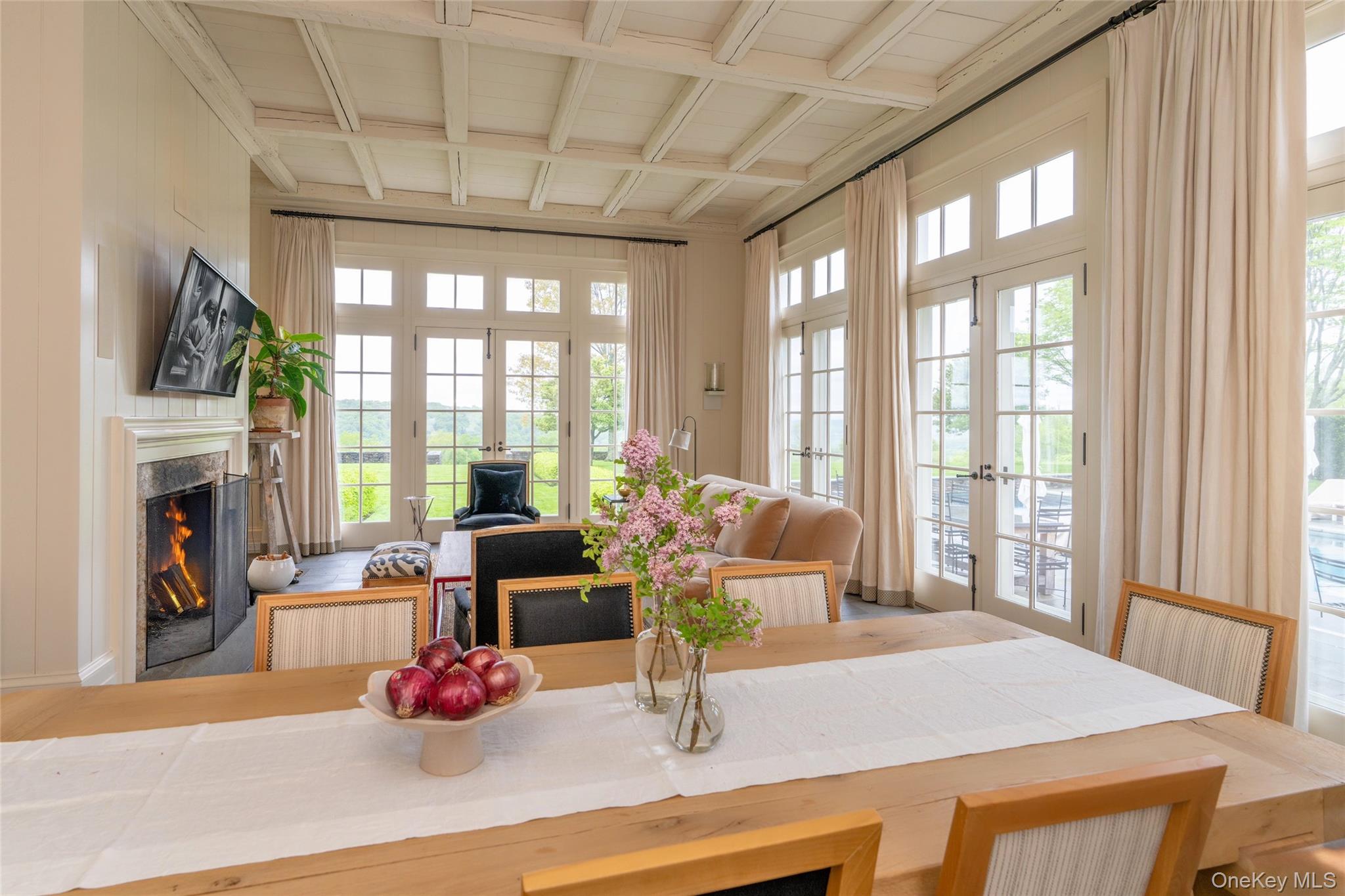 1190 Chestnut Ridge Road