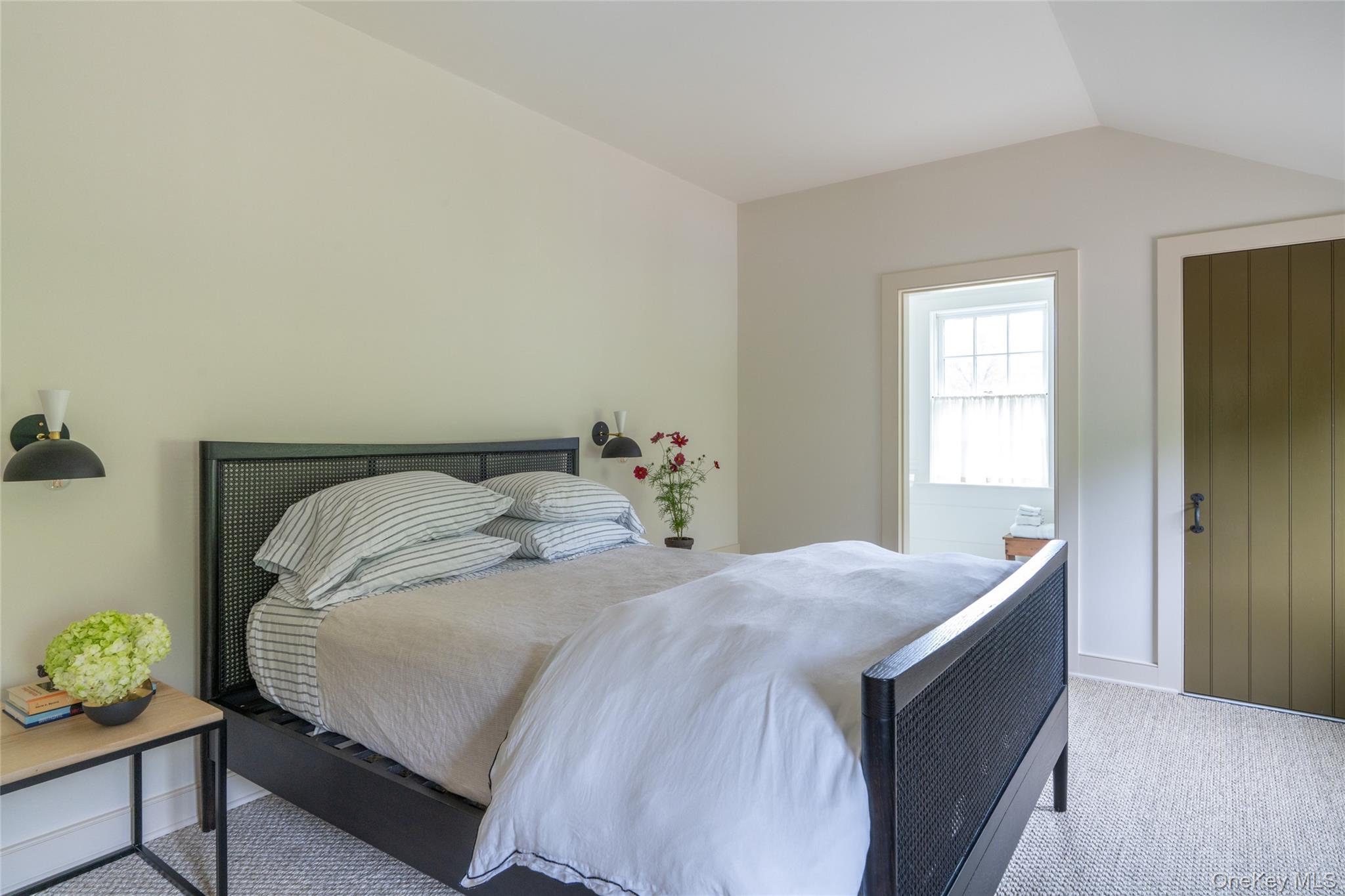 1190 Chestnut Ridge Road