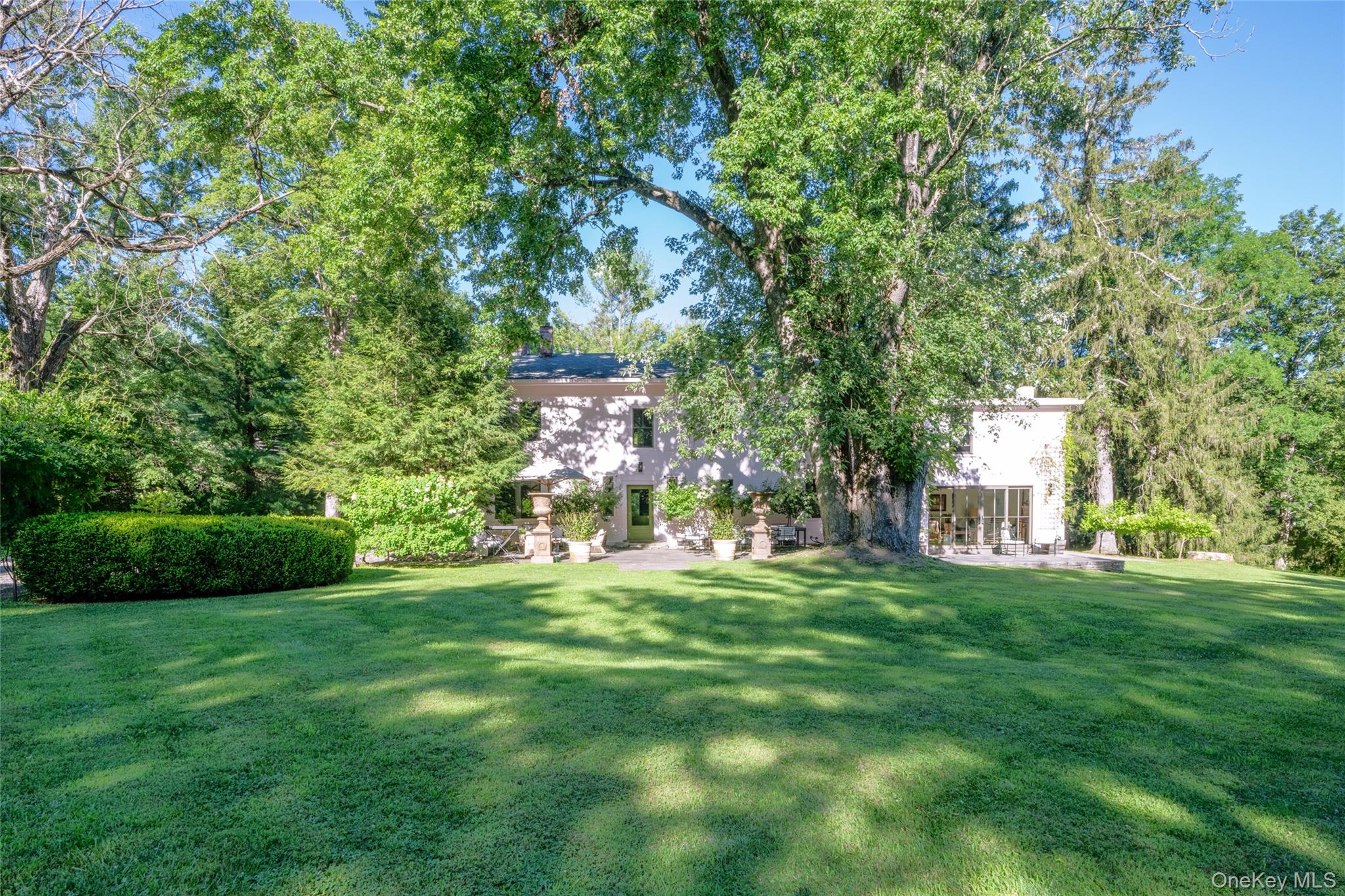 2461 Salt Point Turnpike