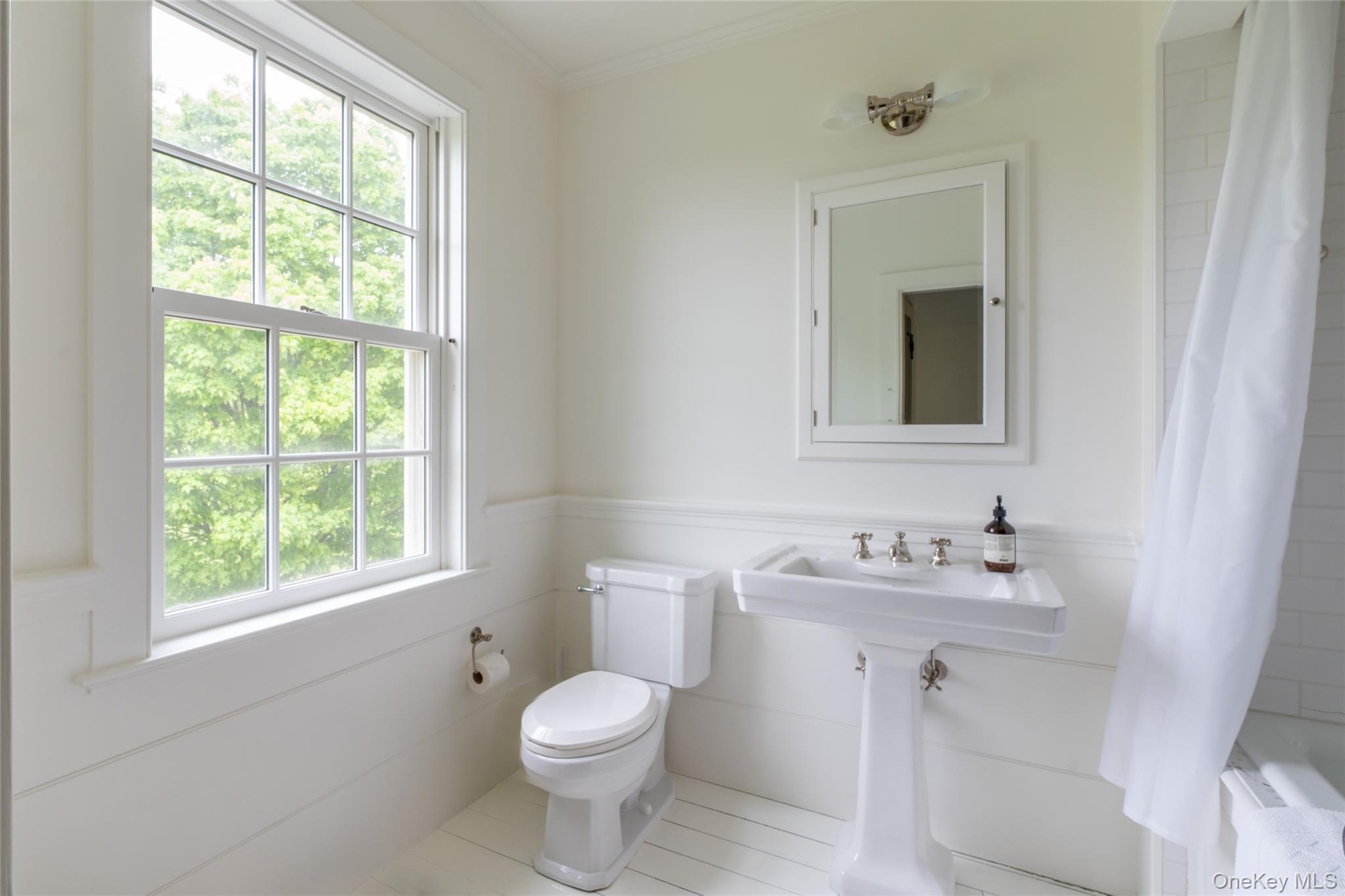 1190 Chestnut Ridge Road