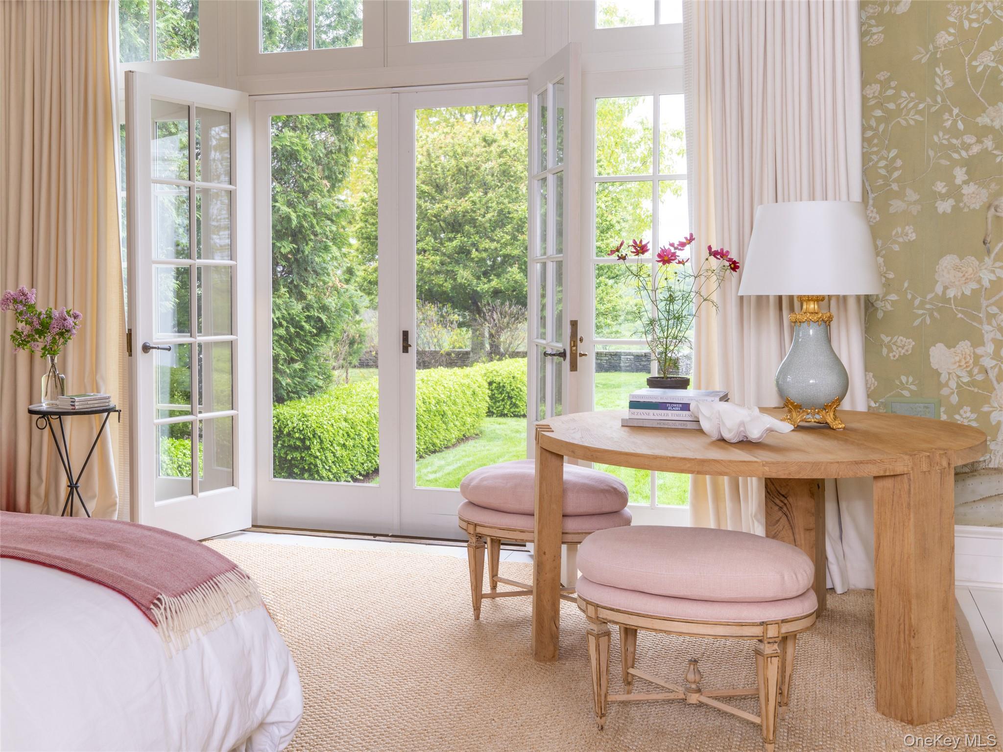 1190 Chestnut Ridge Road