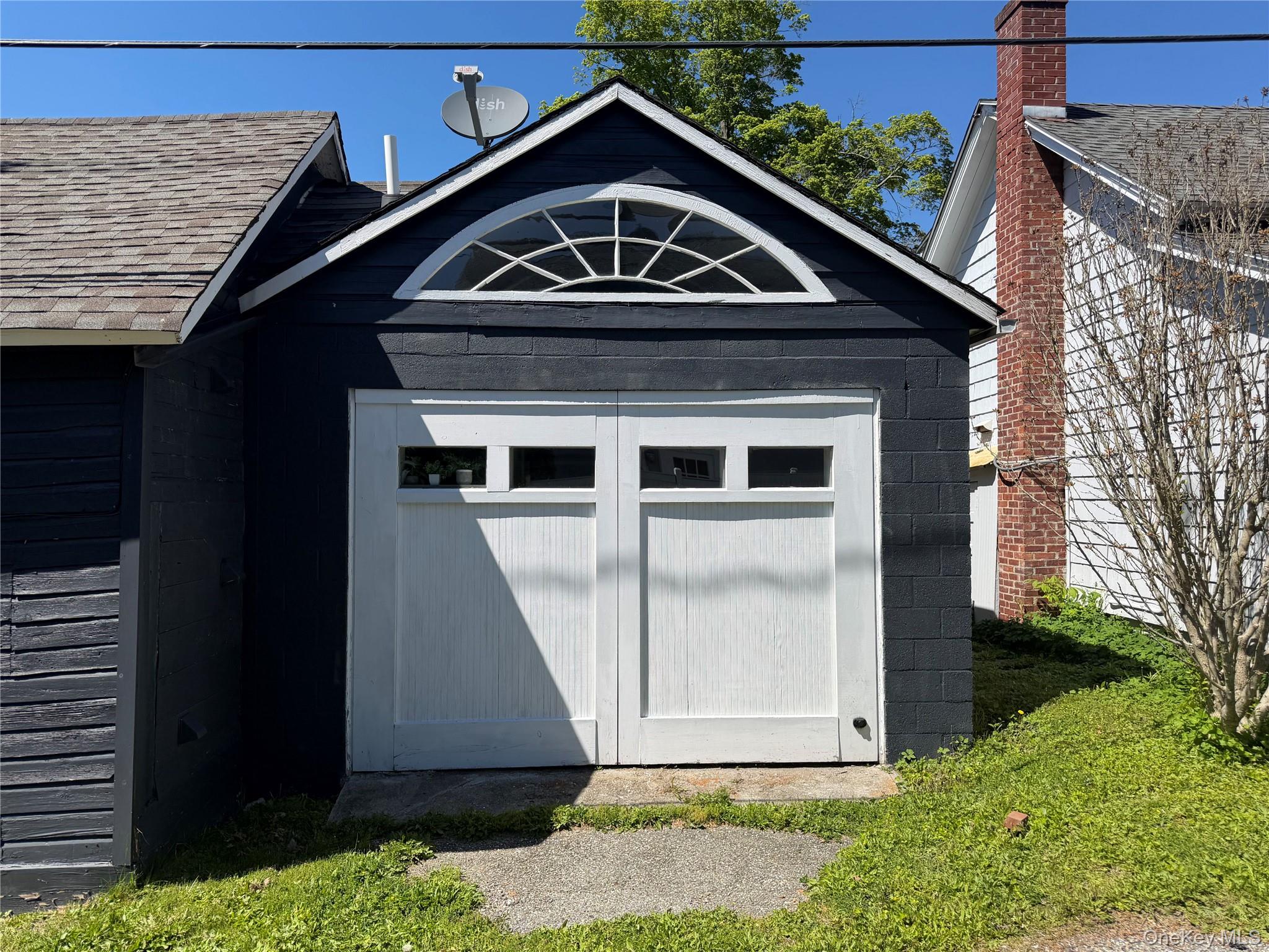 44 Merrit Avenue