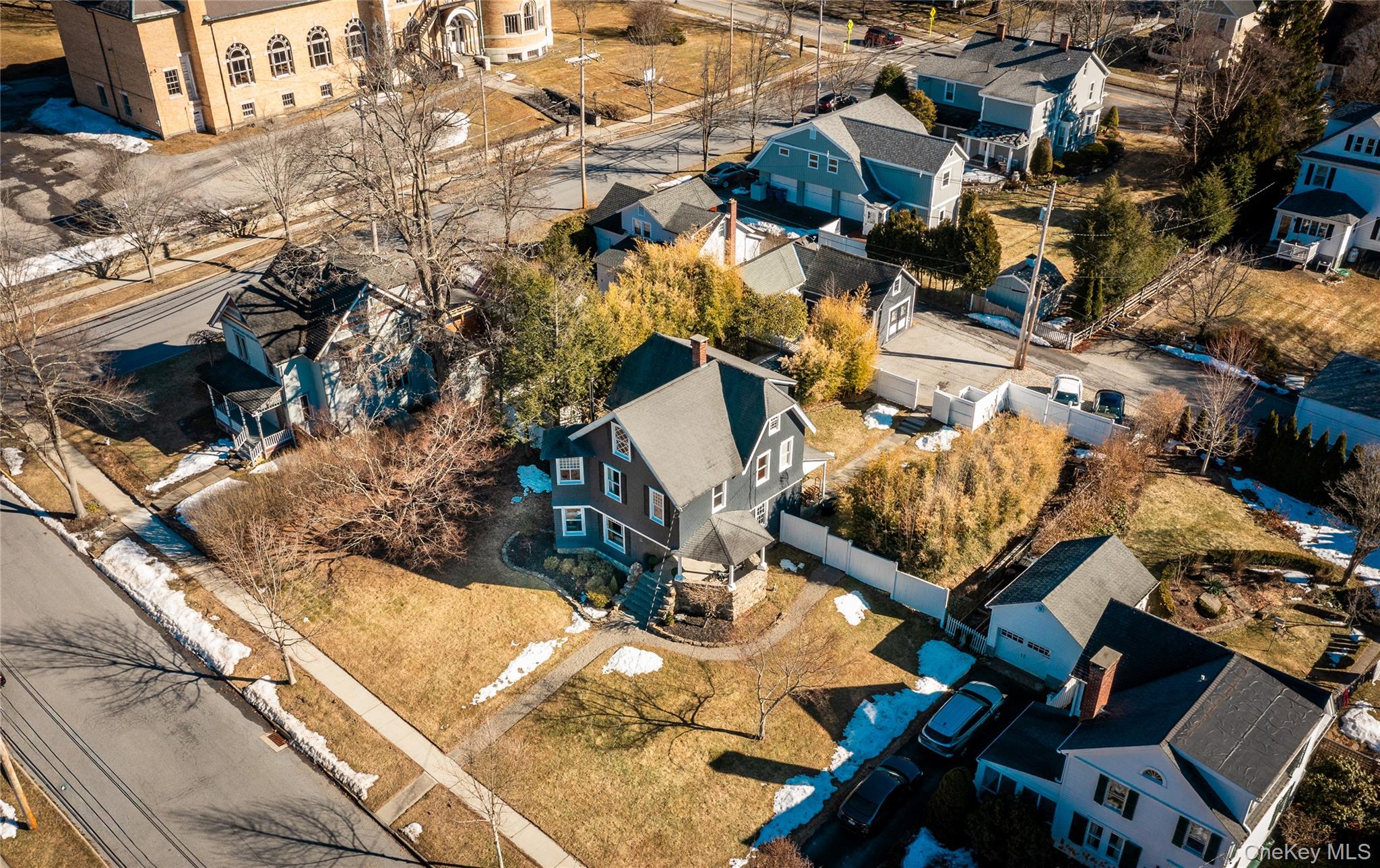 44 Merrit Avenue