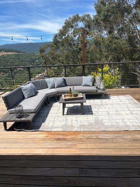 3251 La Mesa DR
