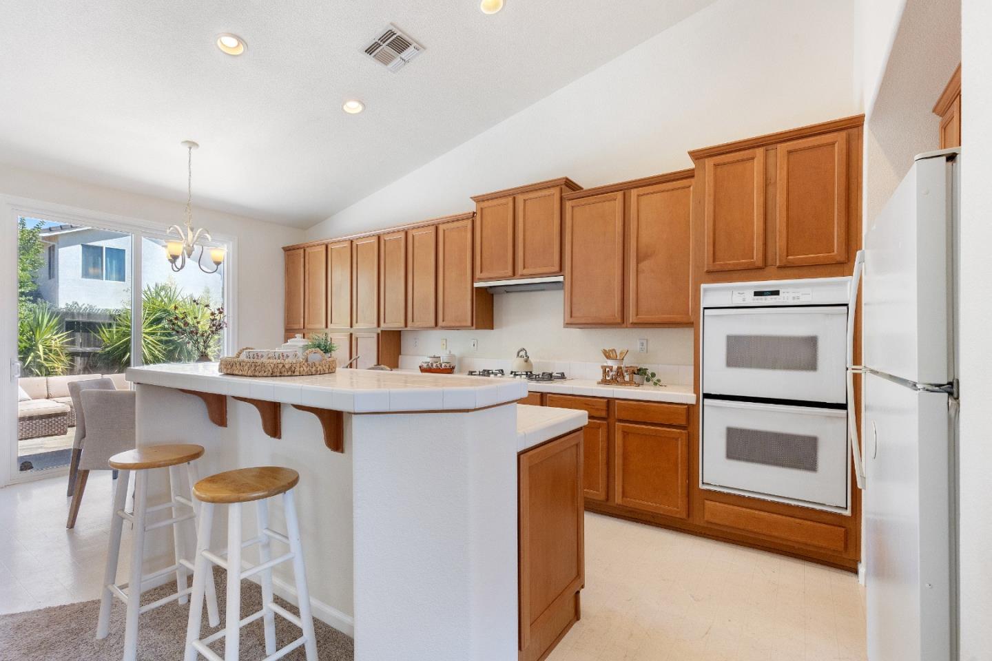 6237 Big Bend DR