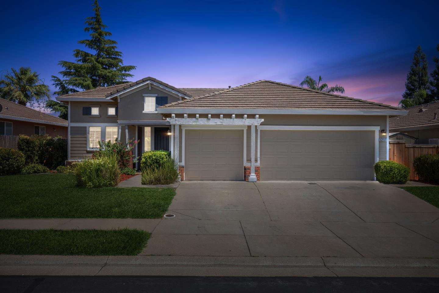 6237 Big Bend DR