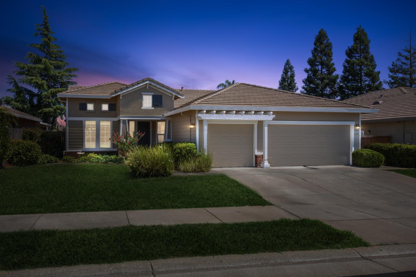 6237 Big Bend DR