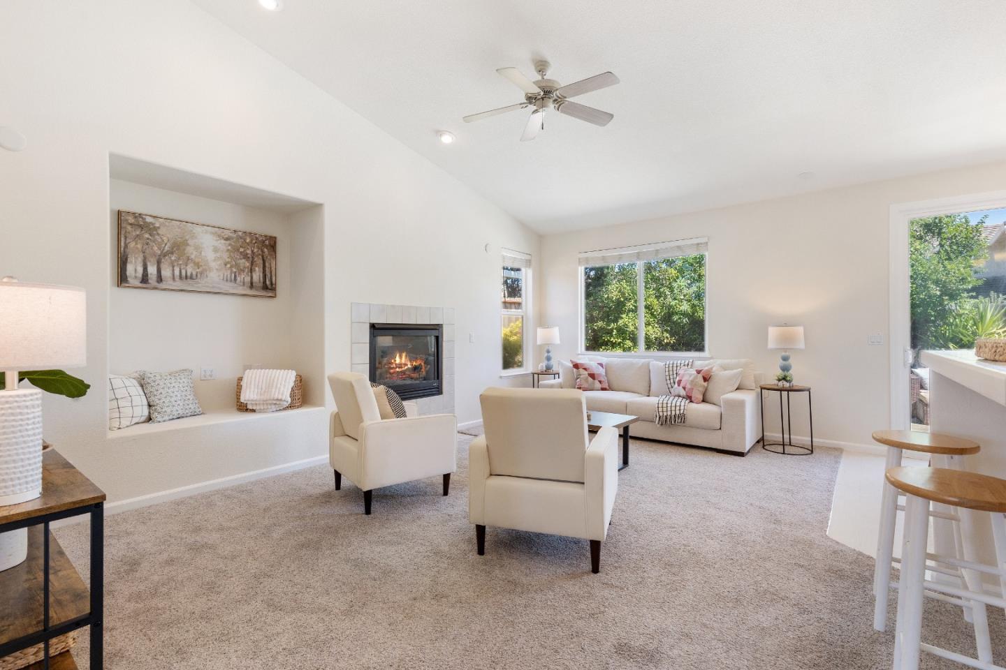 6237 Big Bend DR