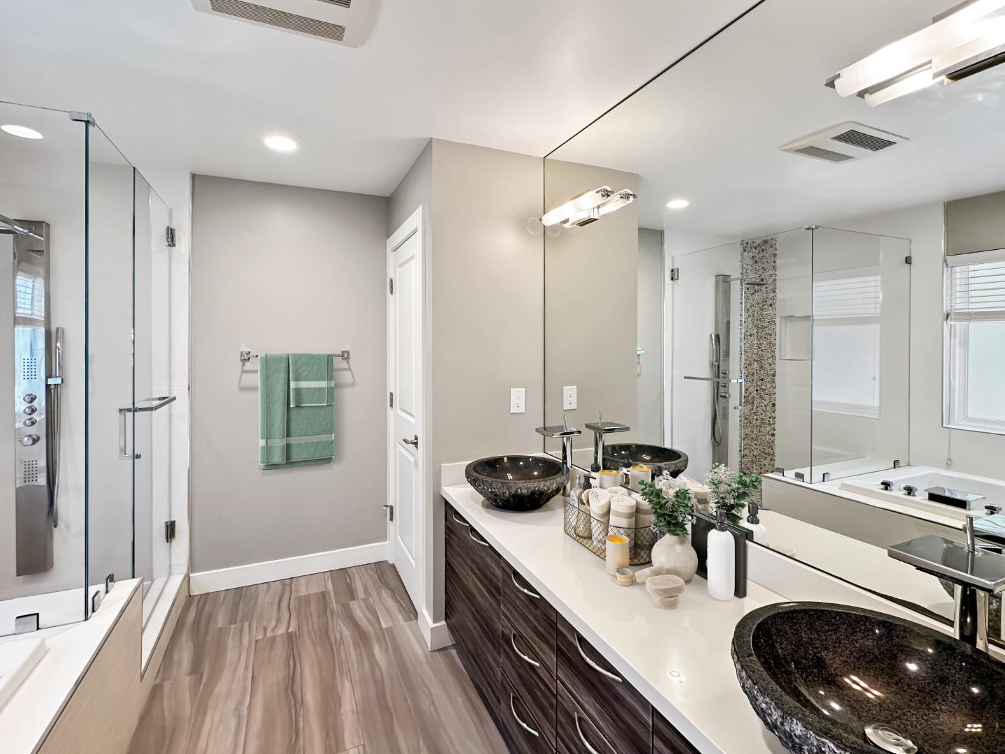 3568 Amherst CT