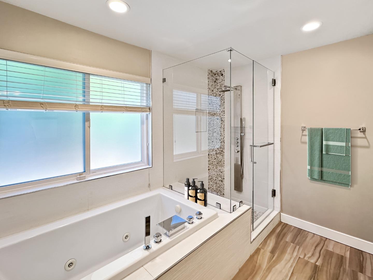 3568 Amherst CT