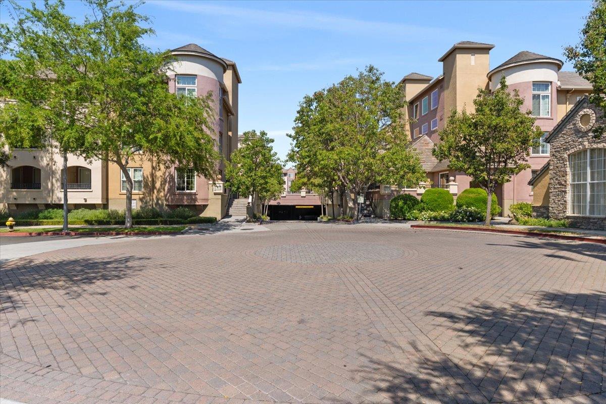 1550 Technology DR 2068