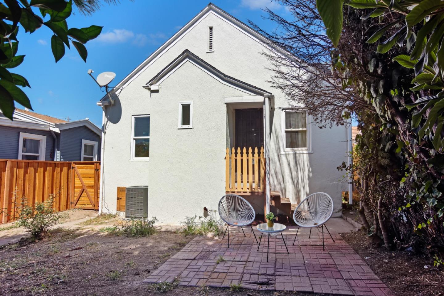 2544 82nd AVE