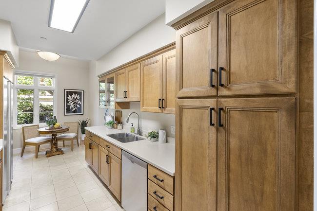 555 Byron ST 104