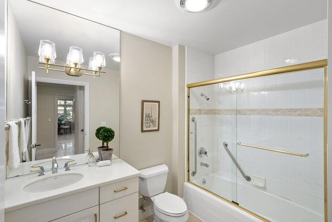 555 Byron ST 104