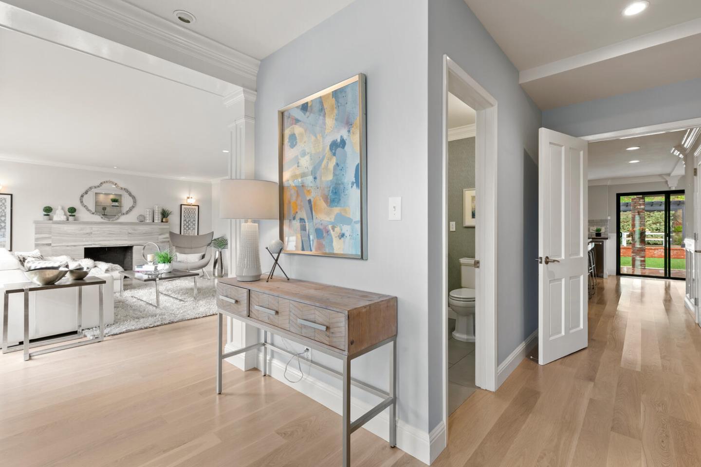 2990 Arguello DR