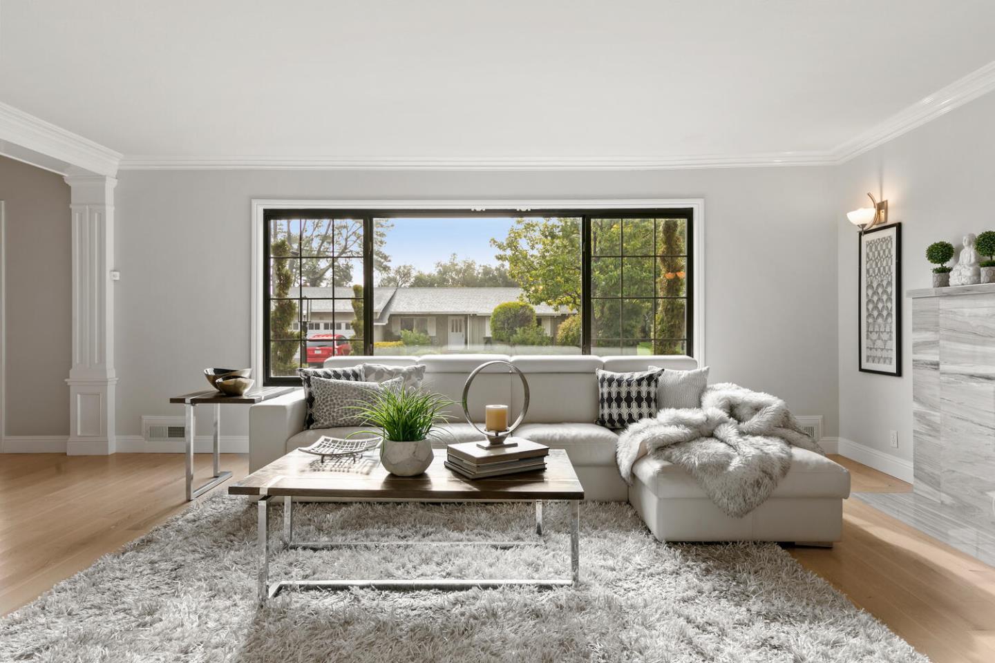 2990 Arguello DR