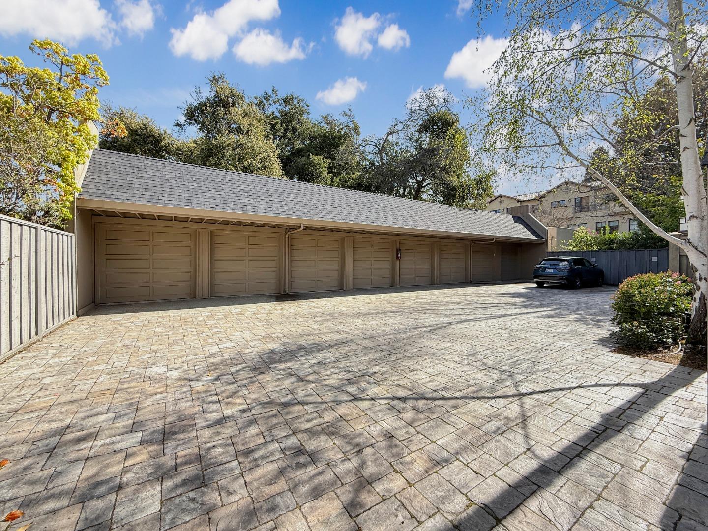 321 Ramona ST