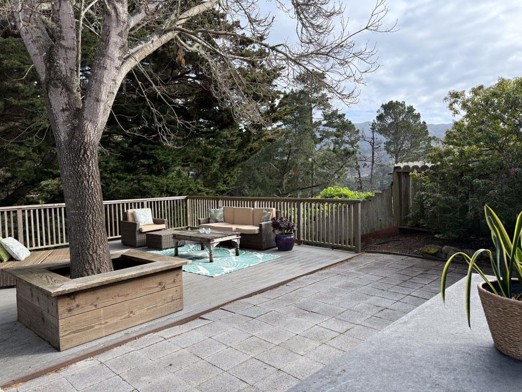 1344 Redwood WAY