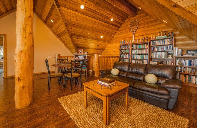 2081 Ponderosa Way