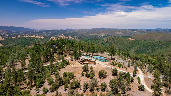 2081 Ponderosa Way