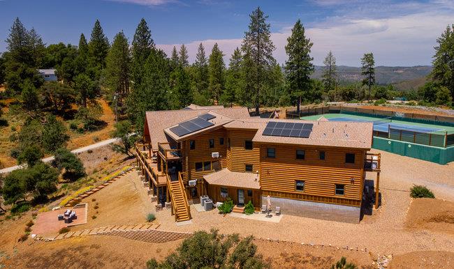2081 Ponderosa Way