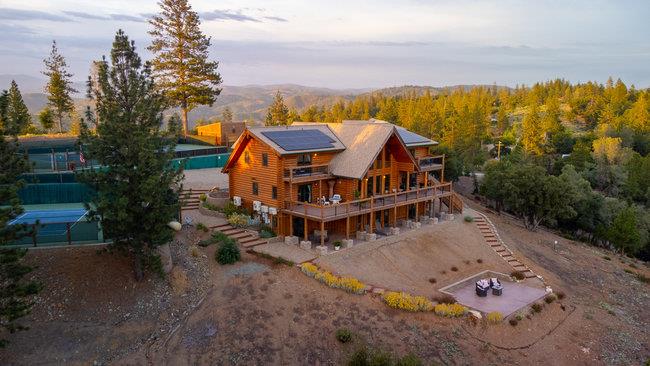 2081 Ponderosa Way