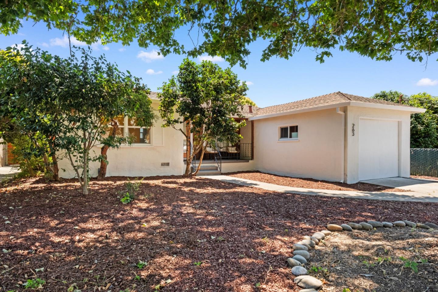 263 Ano Avenue